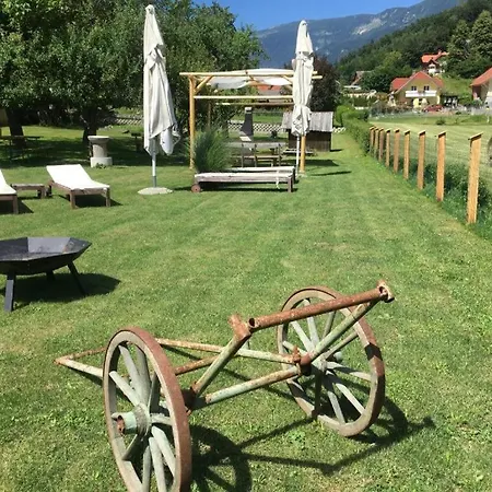 Jagoda I Cozy Alpine Near Bled Hiša za goste 3*