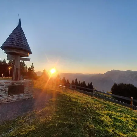 Jagoda I Cozy Alpine Near Bled Hiša za goste 3*
